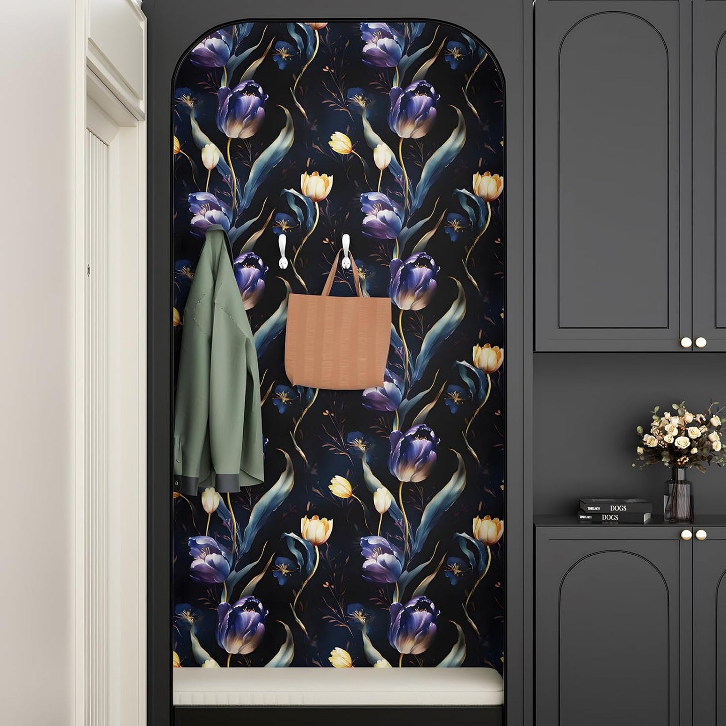 HENNOR - Boho Vintage Design Floral Peel and Stick Wallpaper