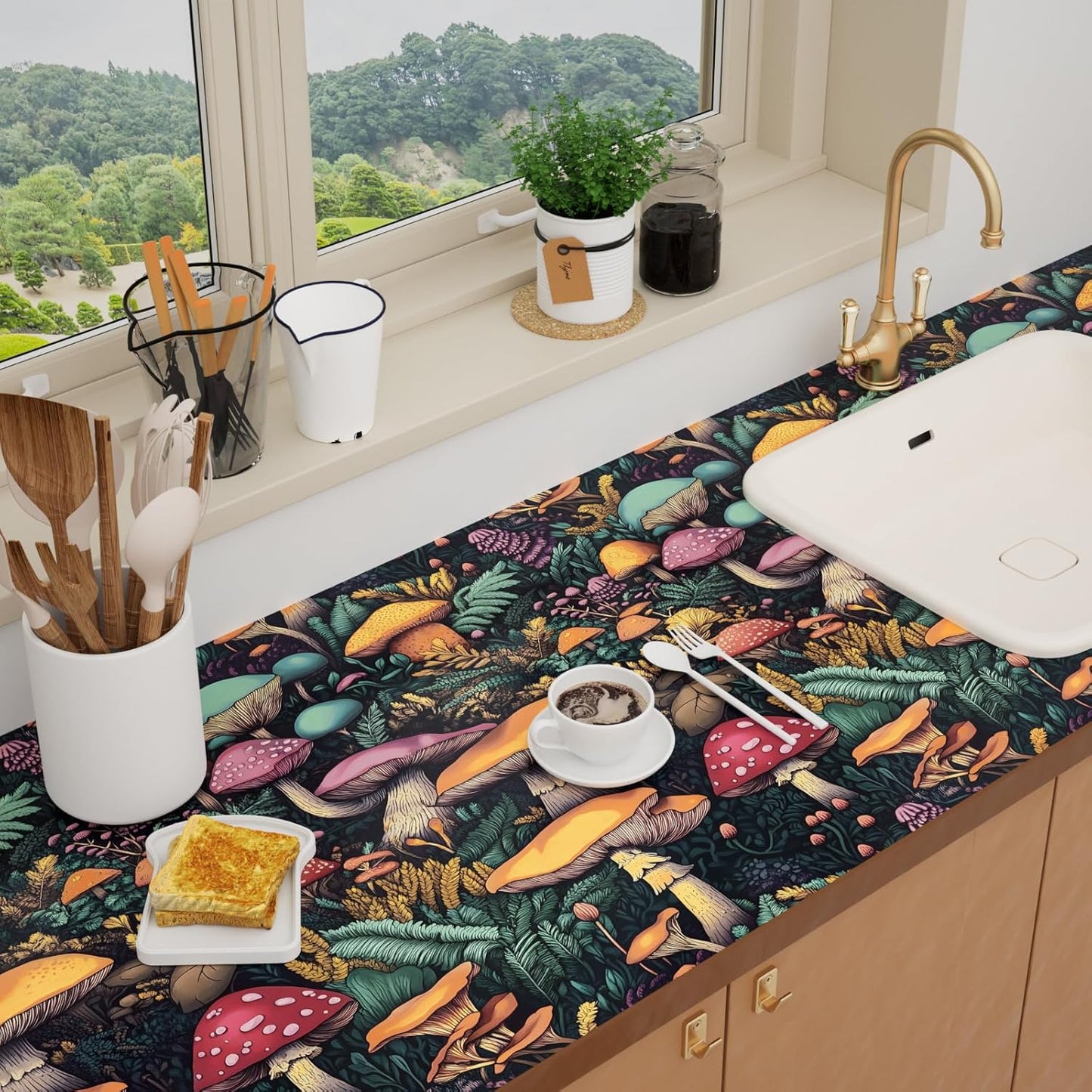 HENNOR - Boho Peel and Stick Floral Wallpaper Mushroom Wallpaper