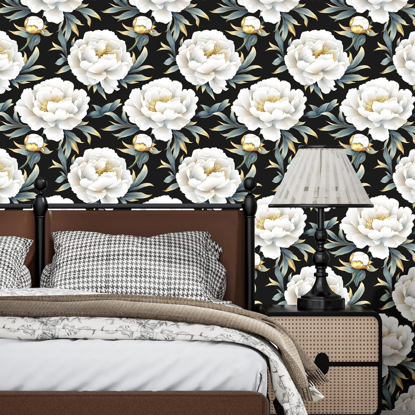 HENNOR - Vintage Purple Floral Peel and Stick Boho Wallpaper